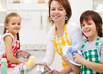 A simple weekly cleaning checklist for busy homes